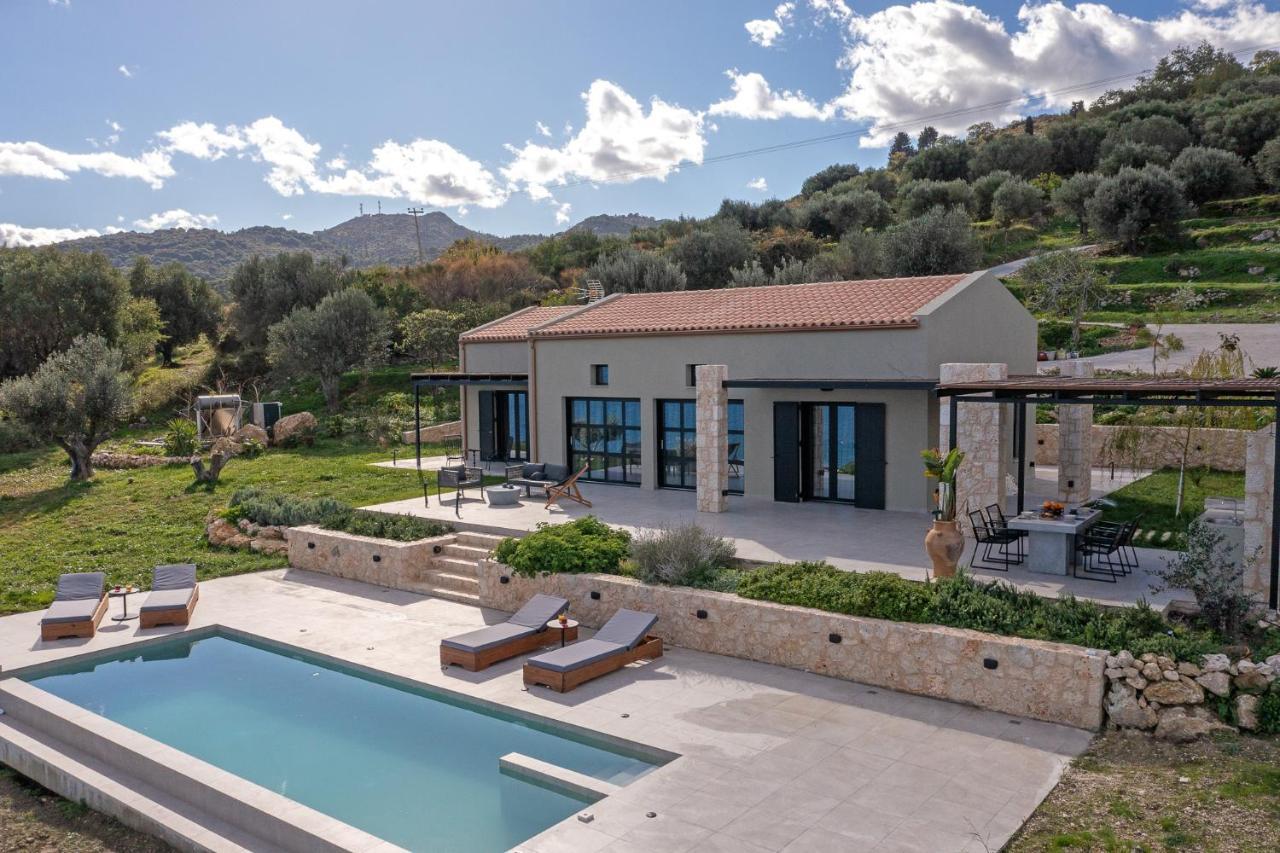 Ktima Agrapidos - Grandpa Villa Poros  Exterior photo