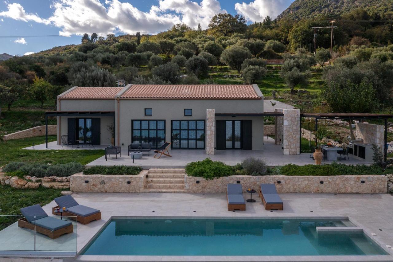 Ktima Agrapidos - Grandpa Villa Poros  Exterior photo